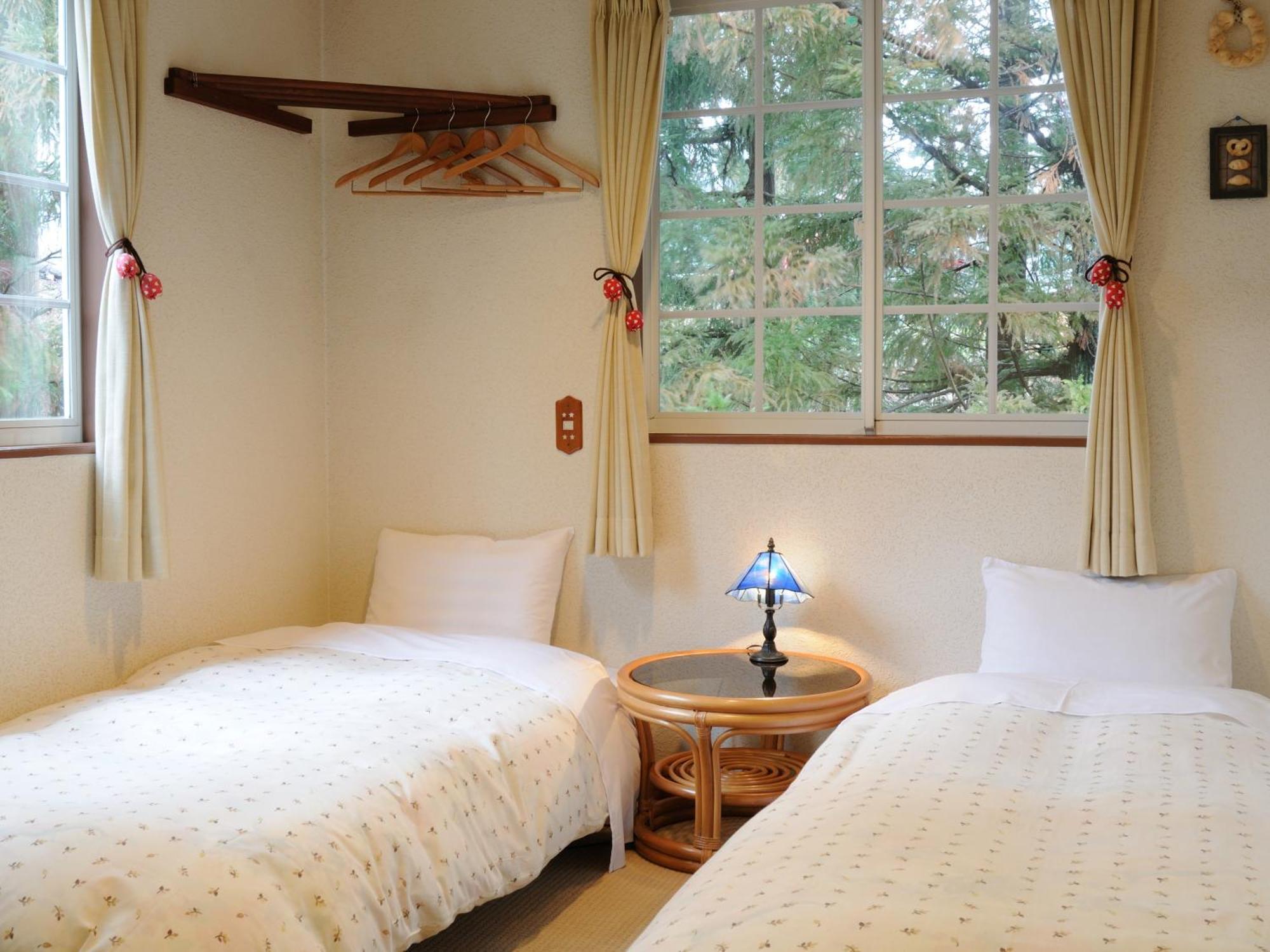 Pension Alps Hakuba Exterior photo