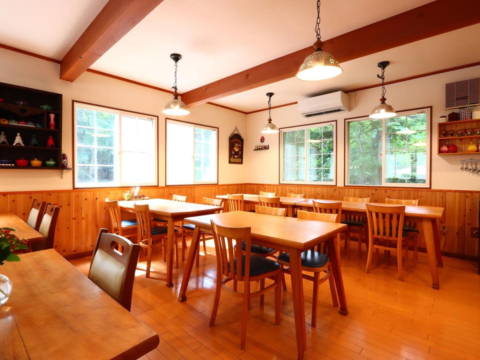 Pension Alps Hakuba Exterior photo